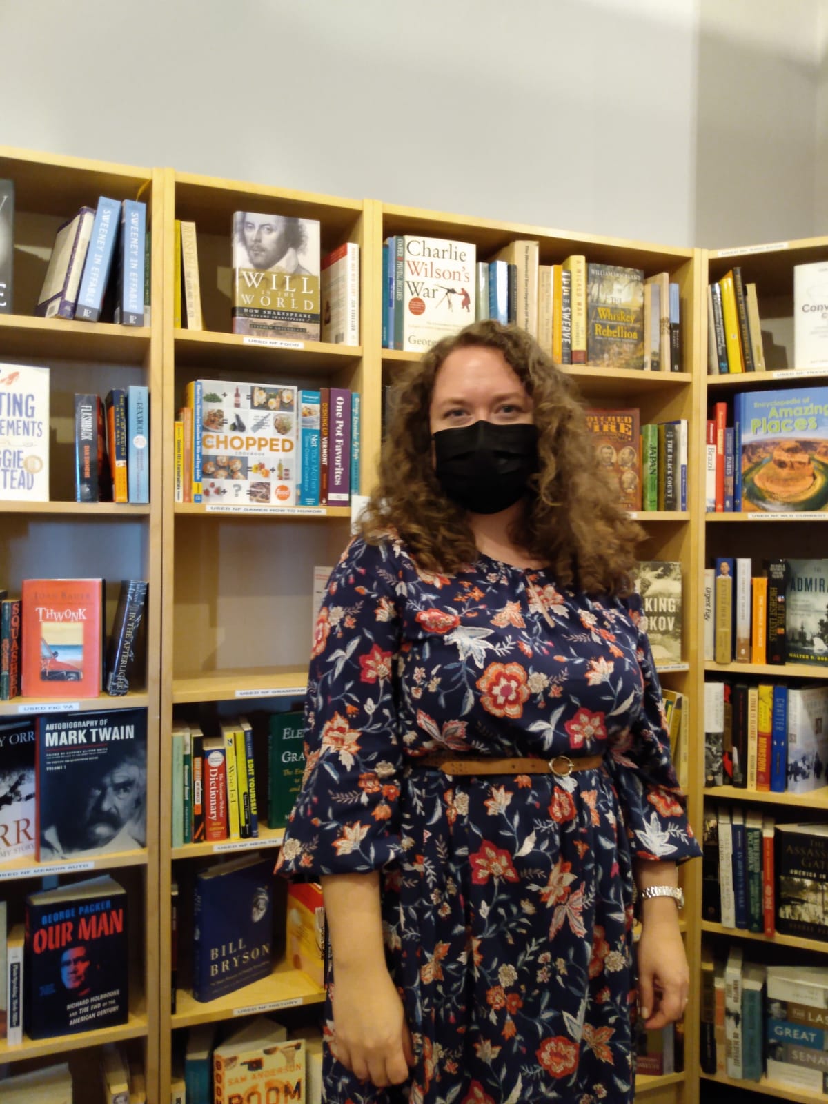 AHS Teacher Opens Independent Lowell Bookstore